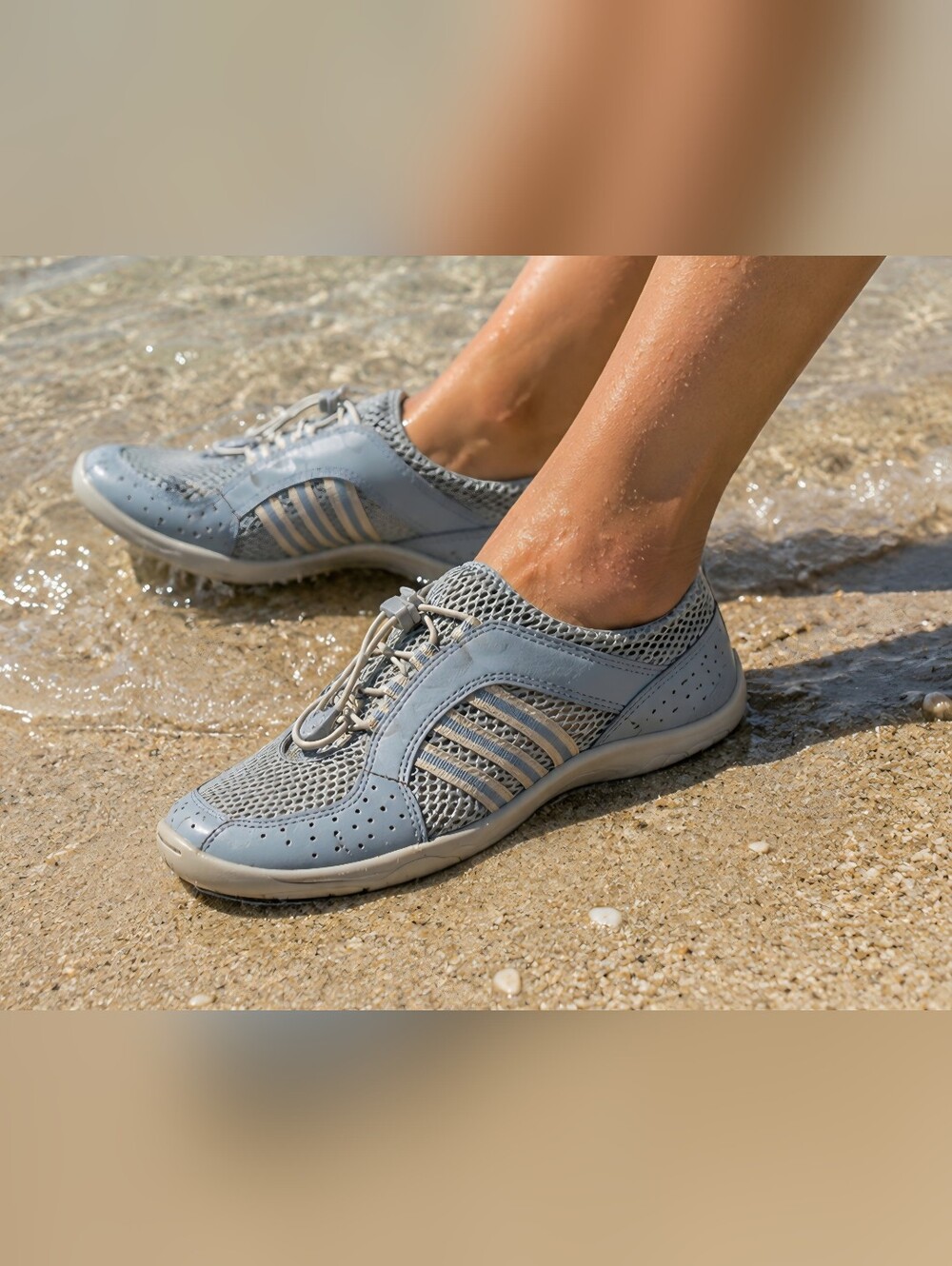 Stylish Gray Women's Water Shoes